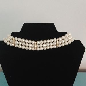 1980s Faux Pearl & Rhinestone Choker -